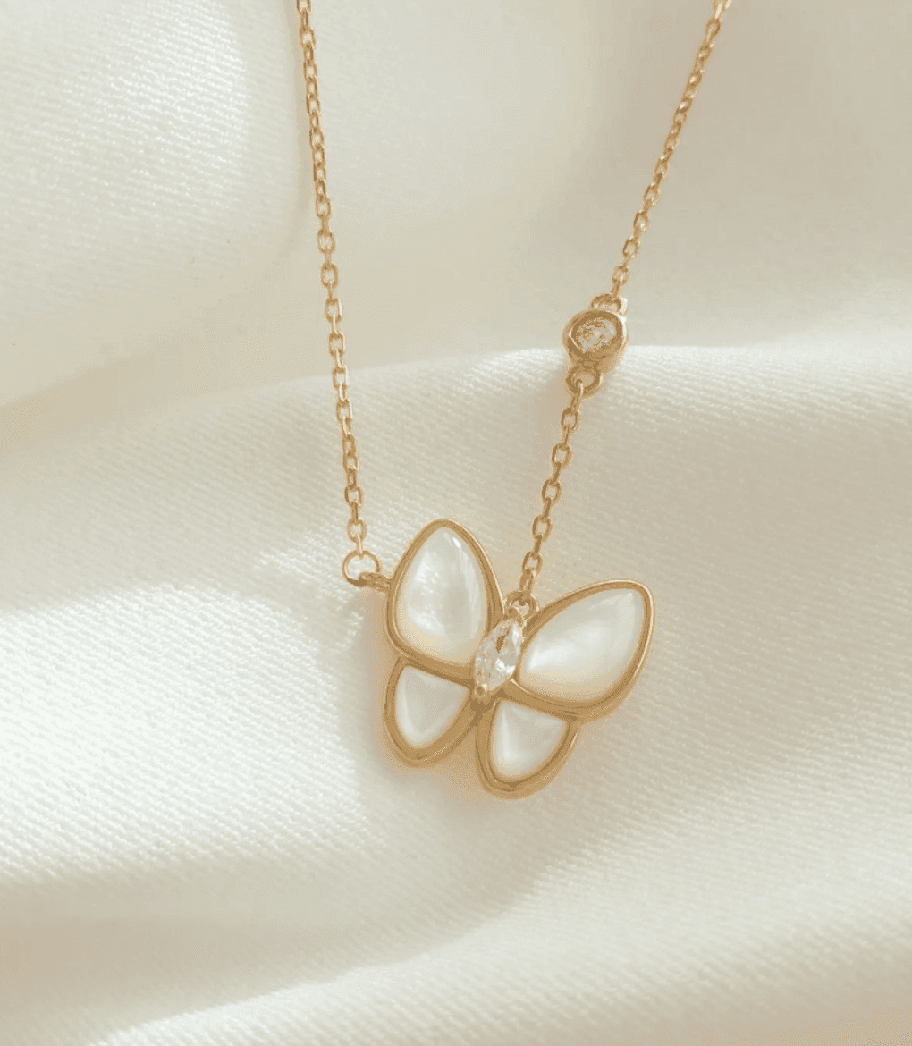 colar-borboleta-madreperola-e-brilhante